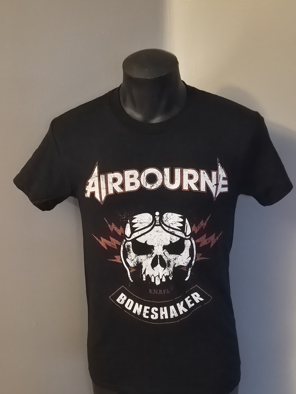 Airbourne Boneshaker Graphic Band T-Shirt Black Heavy Cotton Rock Tee Size S